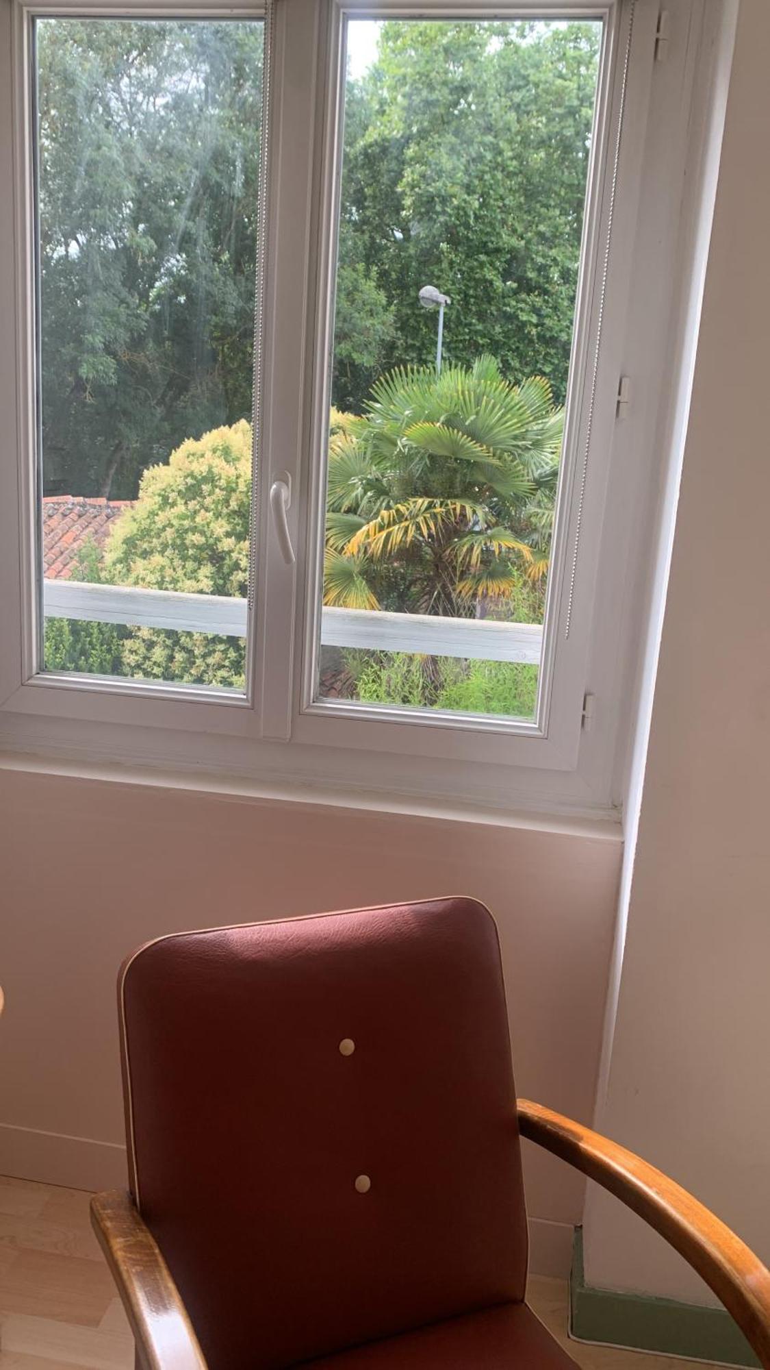 L'Appart Sur Jardin 42M2 Tres Calme La Rochelle  Kültér fotó